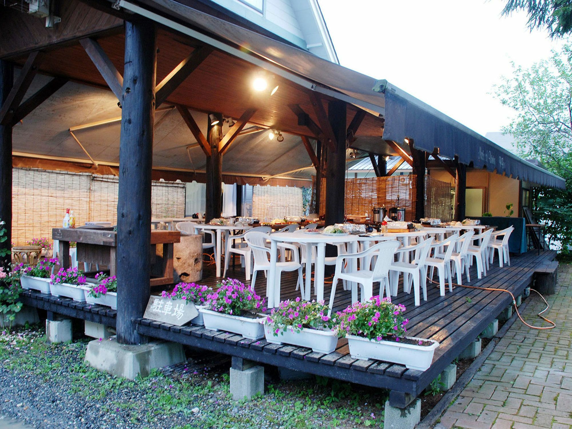 P-鲍贝提酒店 白马村 外观 照片